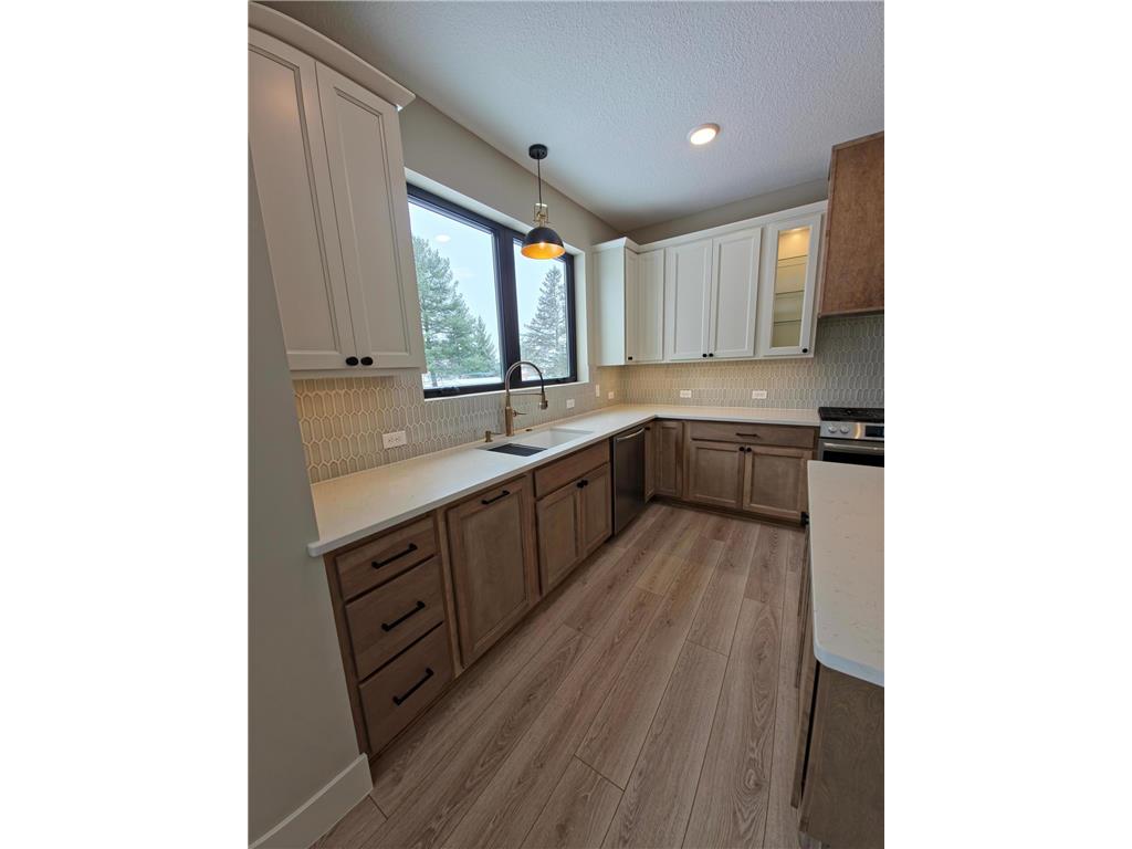 3611 Edgerton Street Vadnais Heights MN 55127 6824671 image4