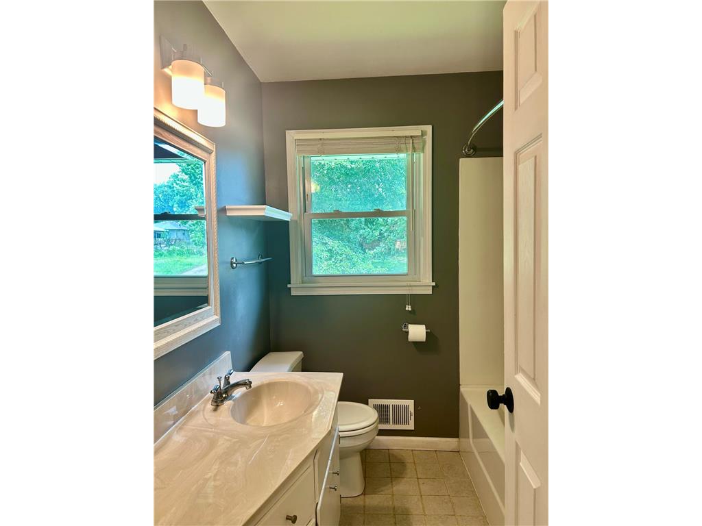 3611 Hampshire Avenue N Crystal MN 55427 7091119 image9