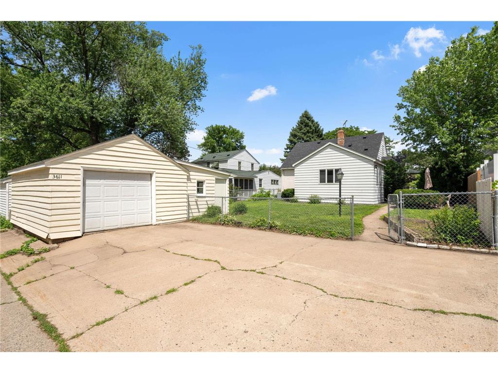 3611 Lee Avenue N Robbinsdale MN 55422 7090258 image34