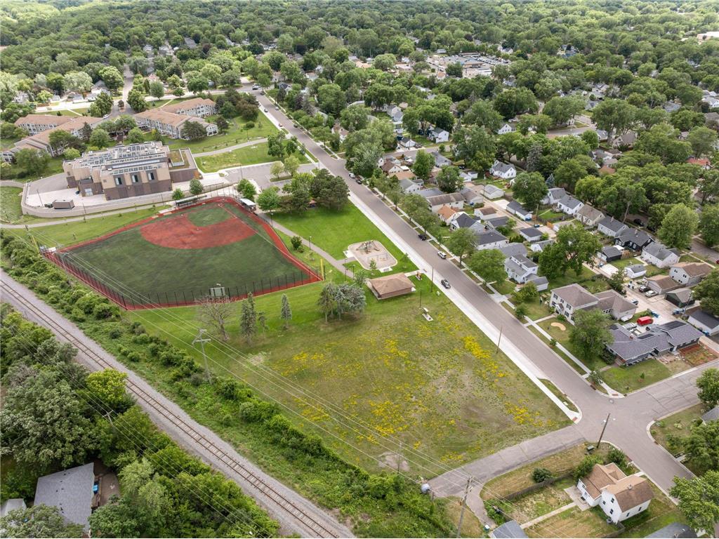 3611 Lee Avenue N Robbinsdale MN 55422 7090258 image36