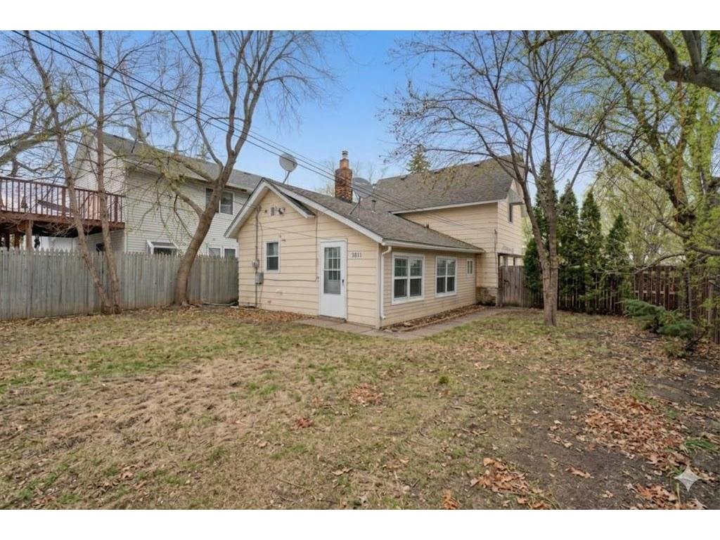 3611 Queen Avenue N Minneapolis MN 55412 7004481 image21