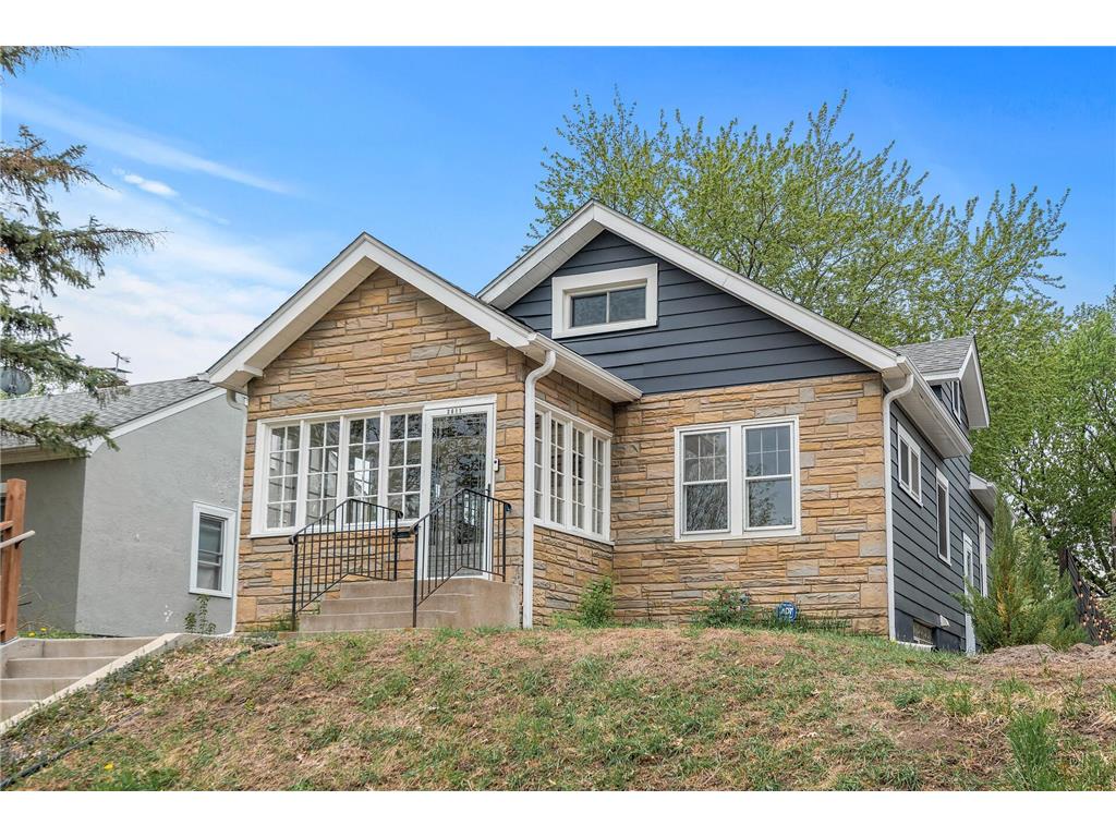 3611 Vincent Avenue N Minneapolis MN 55412 6370723 image1