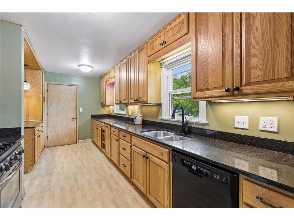 3613 Robin Lane Minnetonka MN 55305 7084982 image4