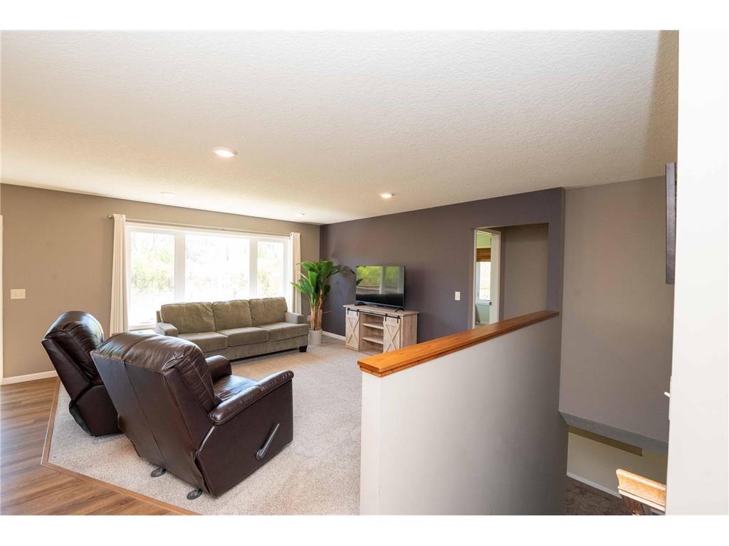 3615 33rd Street SE Rockford Twp MN 55313 7073091 image14