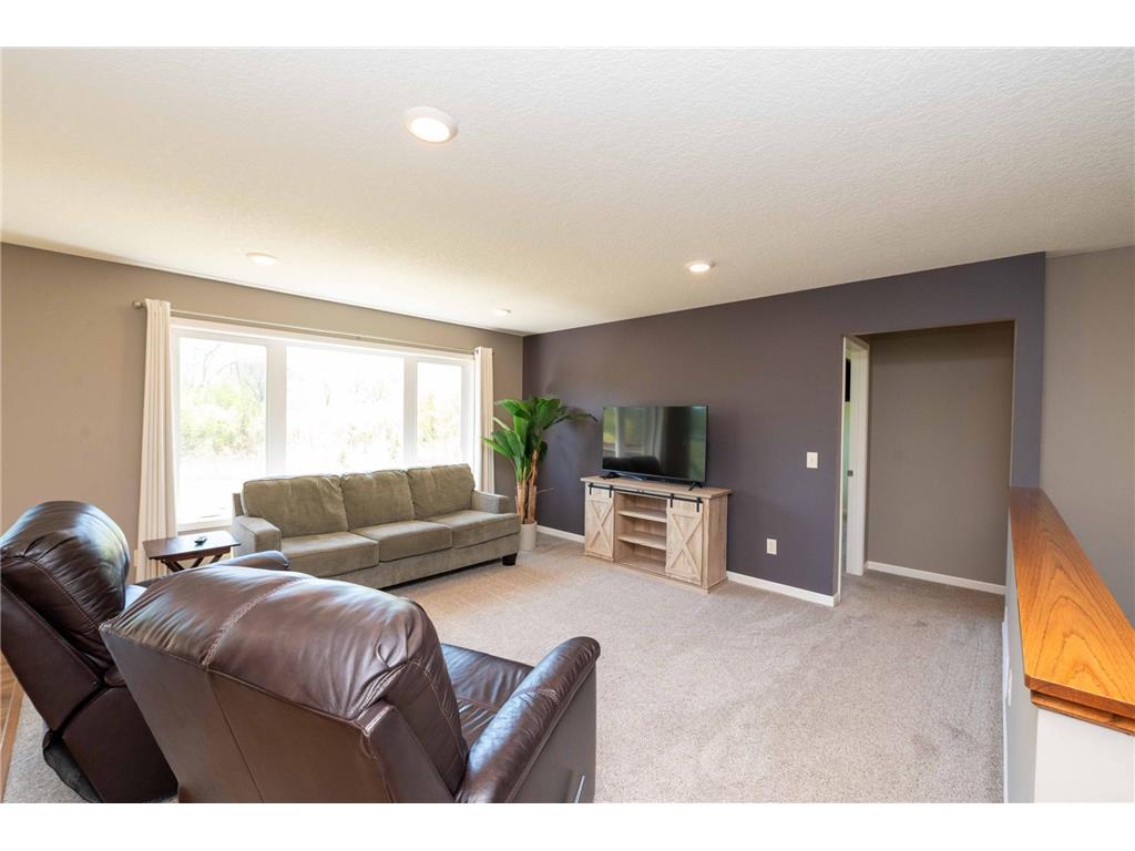 3615 33rd Street SE Rockford Twp MN 55313 7073091 image16