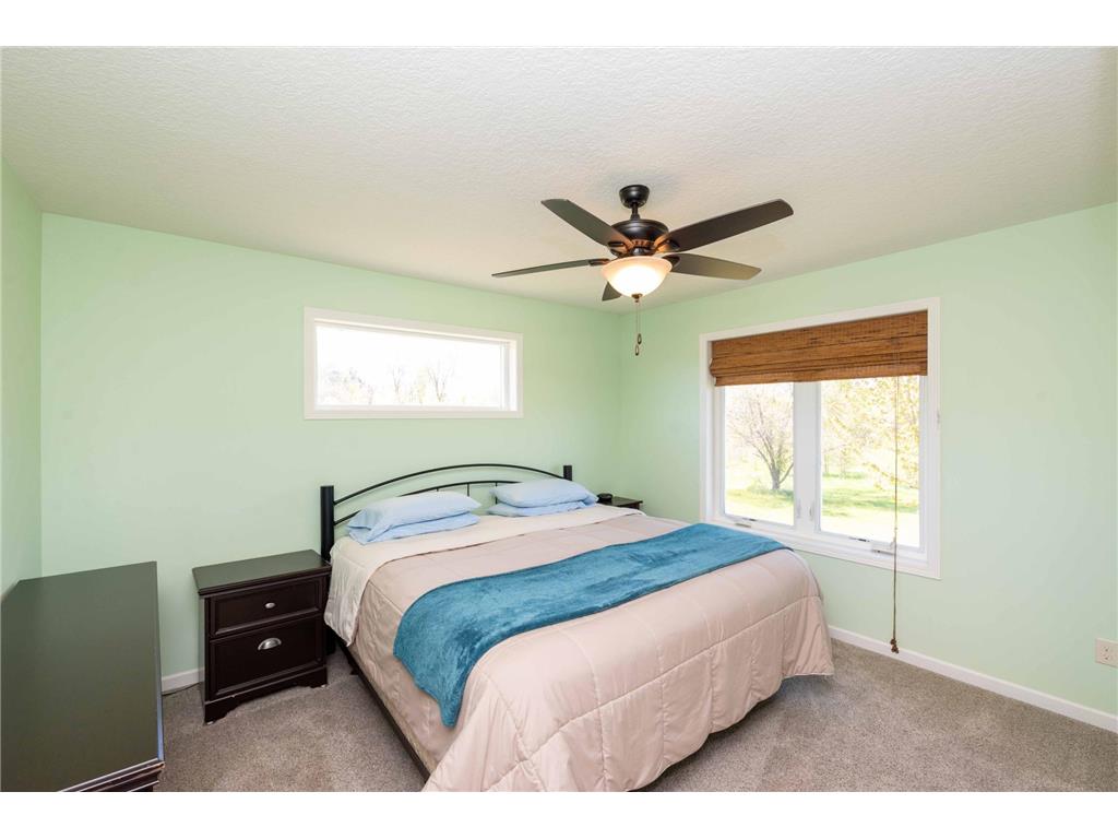 3615 33rd Street SE Rockford Twp MN 55313 7073091 image18