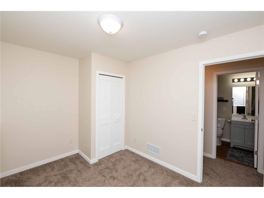 3615 33rd Street SE Rockford Twp MN 55313 7073091 image31