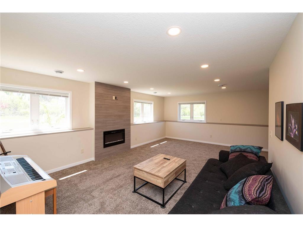 3615 33rd Street SE Rockford Twp MN 55313 7073091 image32
