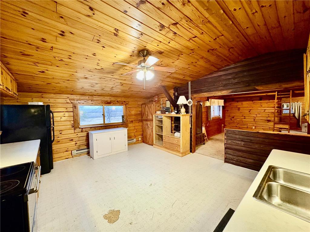 3616 Hay Creek Road SE Baudette MN 56623 7051112 image16