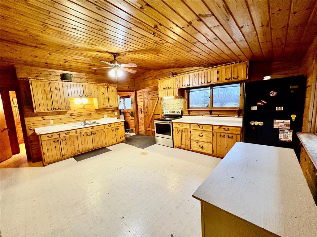 3616 Hay Creek Road SE Baudette MN 56623 7051112 image17