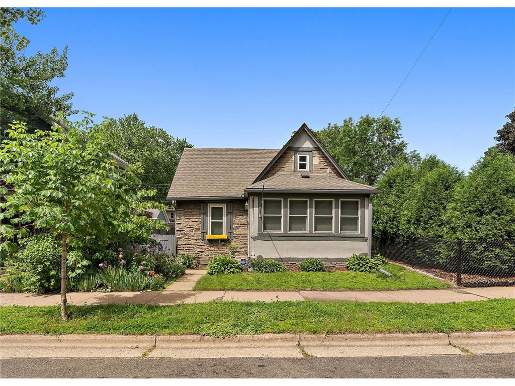 3618 2 1/2 Street NE Minneapolis MN 55418 6545664 image1