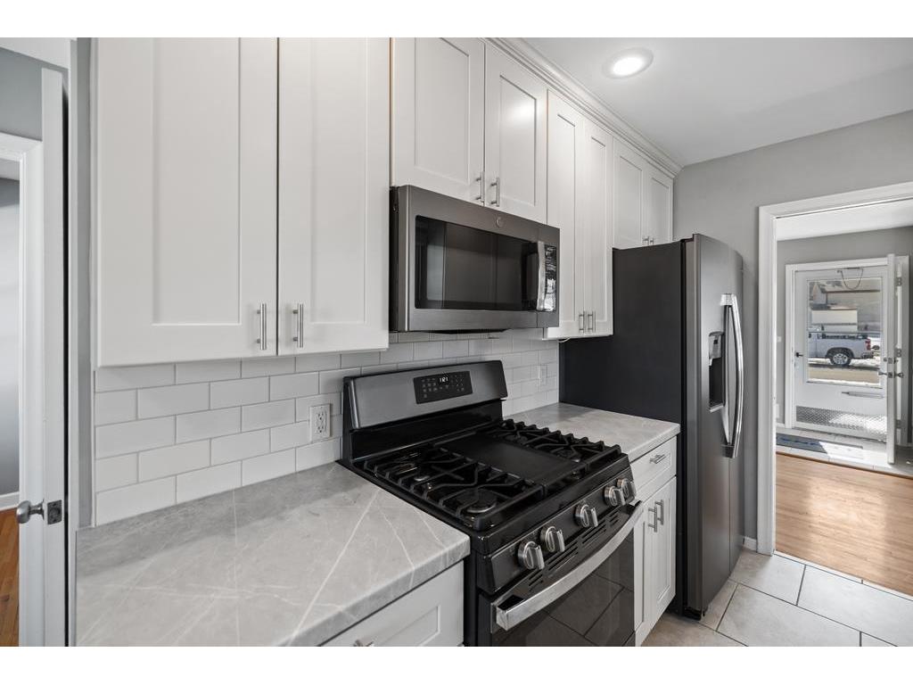 3619 71st Street E Inver Grove Heights MN 55076 7041001 image1