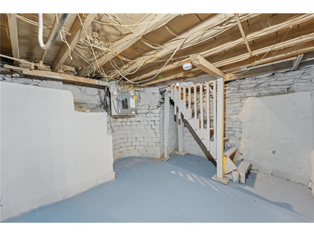 3619 Aldrich Avenue N Minneapolis MN 55412 7015619 image20