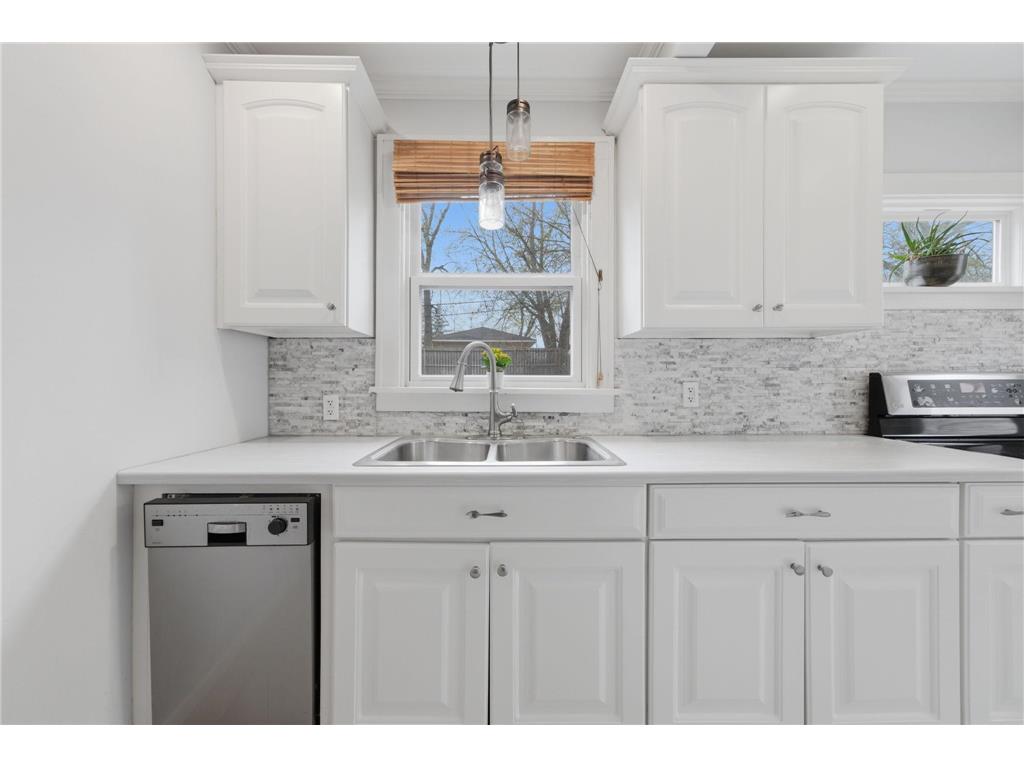 3619 Halifax Avenue N Robbinsdale MN 55422 7058837 image20