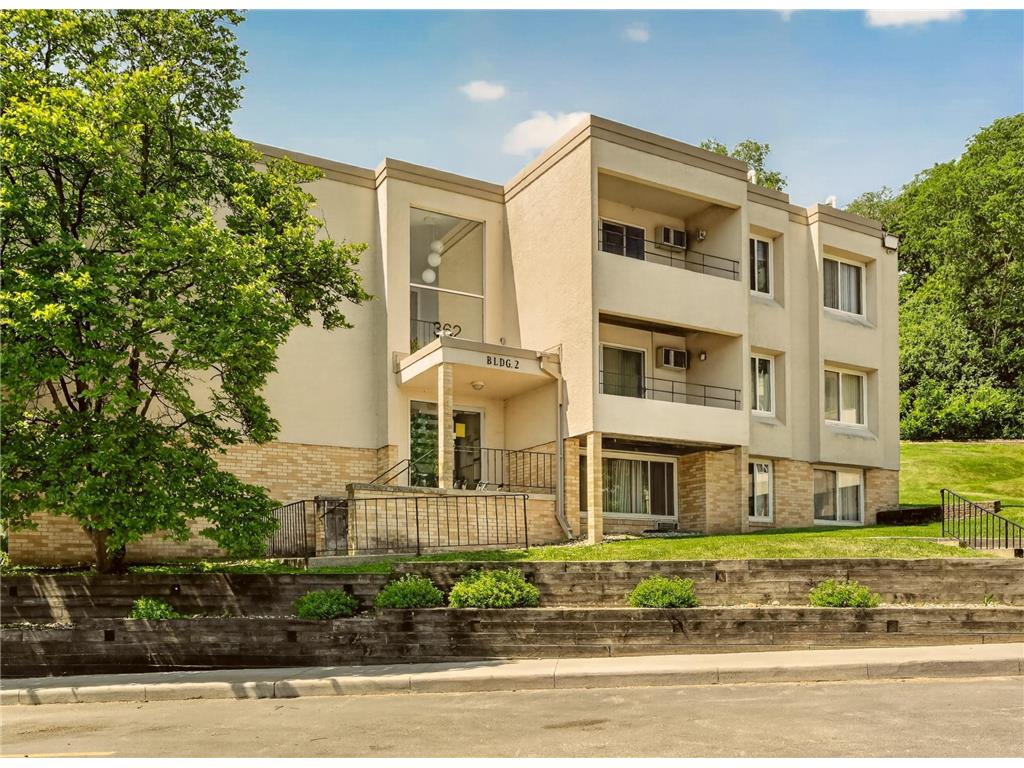 362 Elton Hills Drive NW #36 Rochester MN 55901 7086543 image1
