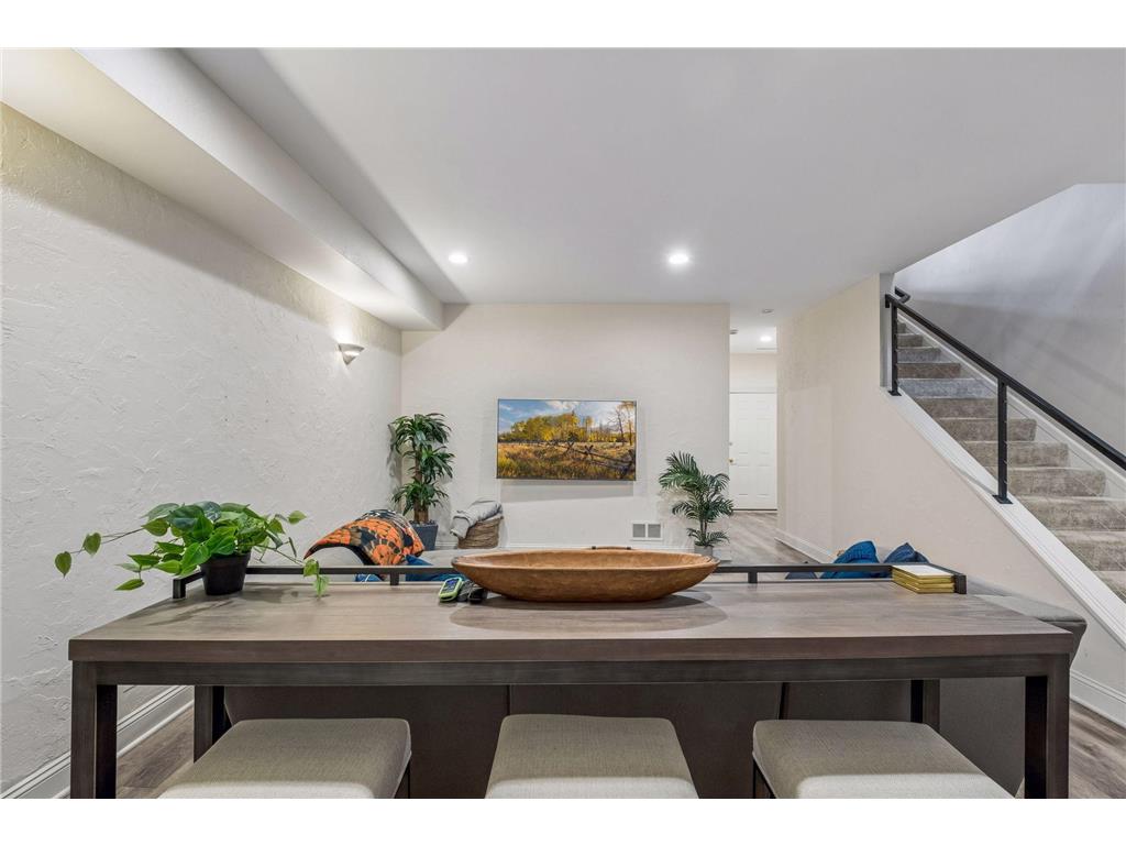 362 Ramsey Street Saint Paul MN 55102 7091299 image32
