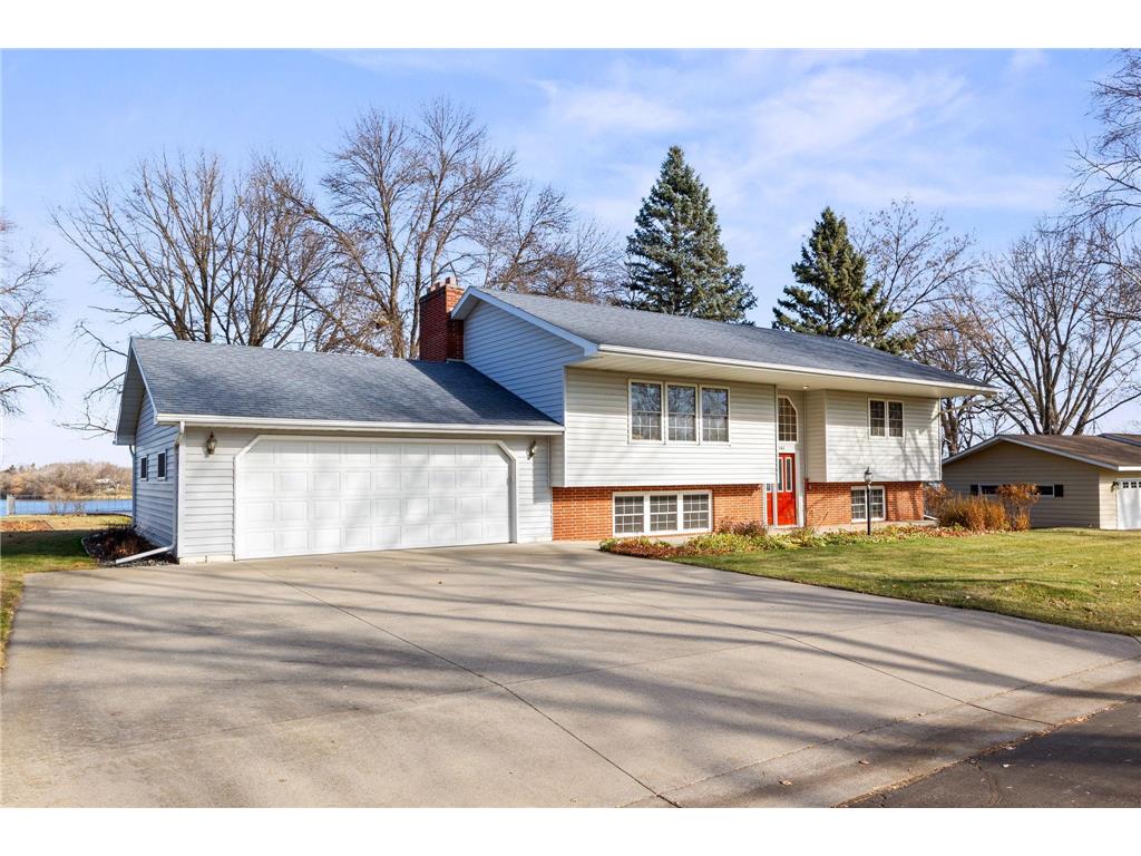 362 S Shore Drive Winsted MN 55395 - Winsted 6818275 image1