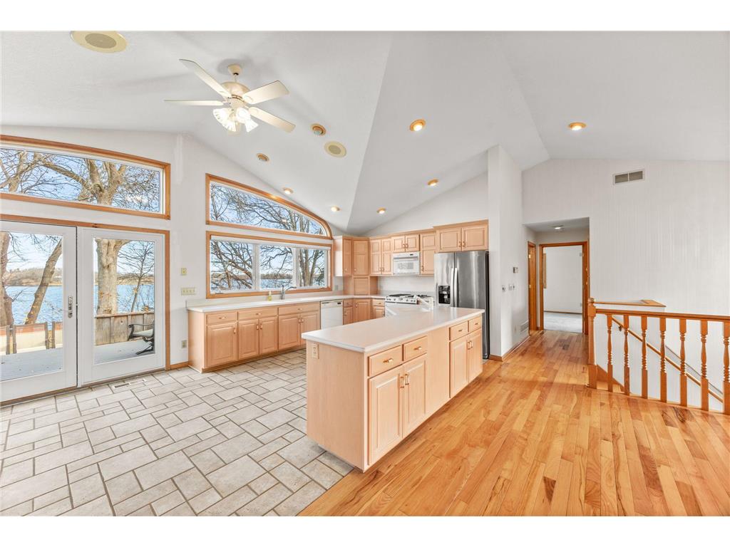 362 S Shore Drive Winsted MN 55395 - Winsted 6818275 image5