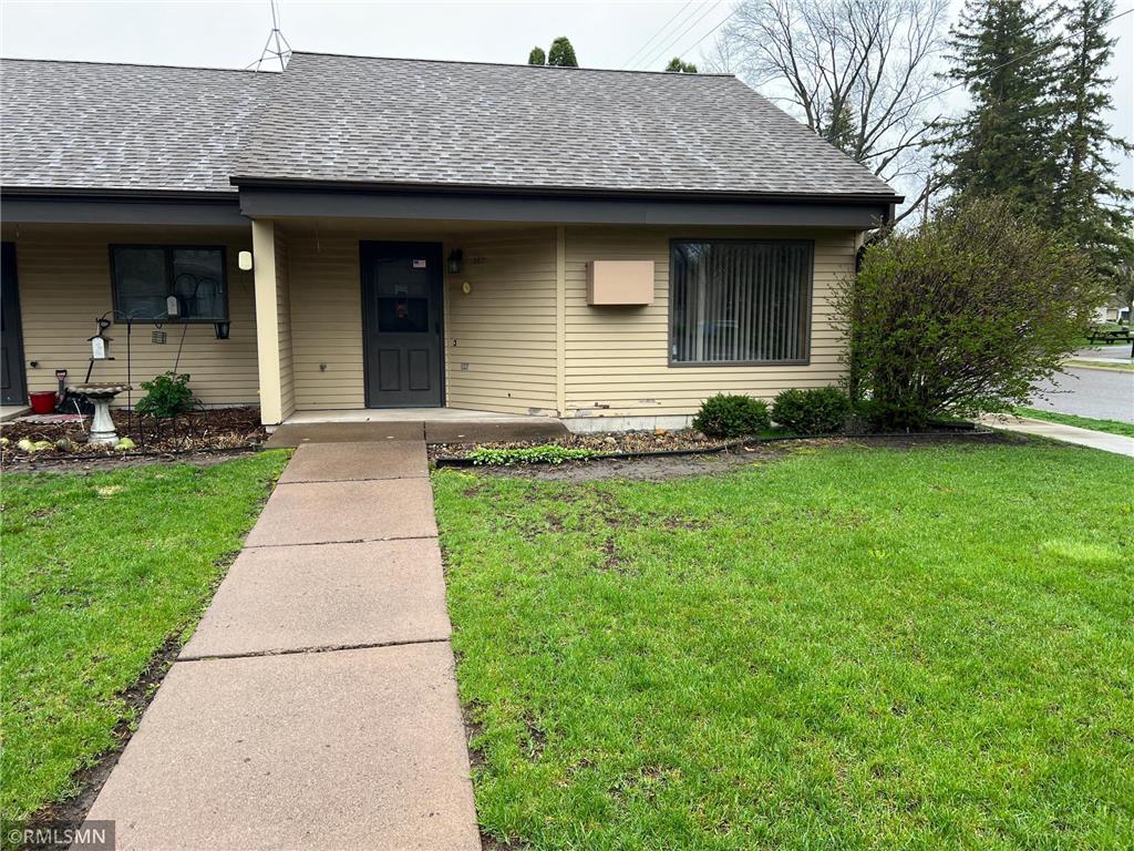 362 W 4th Street Rush City MN 55069 6516235 image1