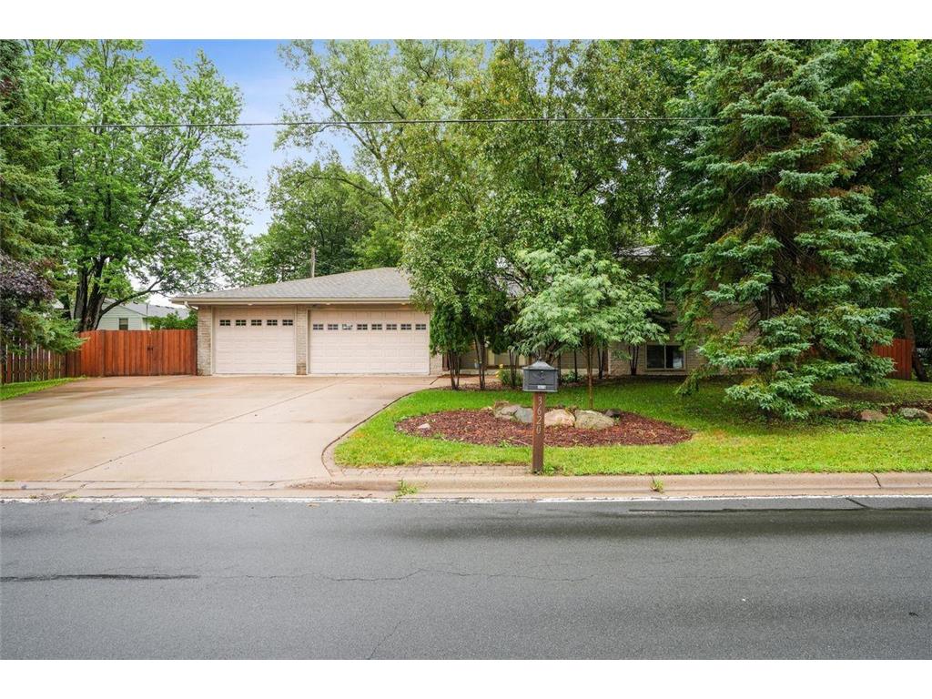 3620 Highland Avenue White Bear Lake MN 55110 6822438 image1