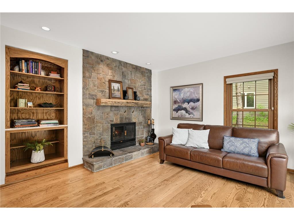 3620 James Avenue Deephaven MN 55391 7008452 image14