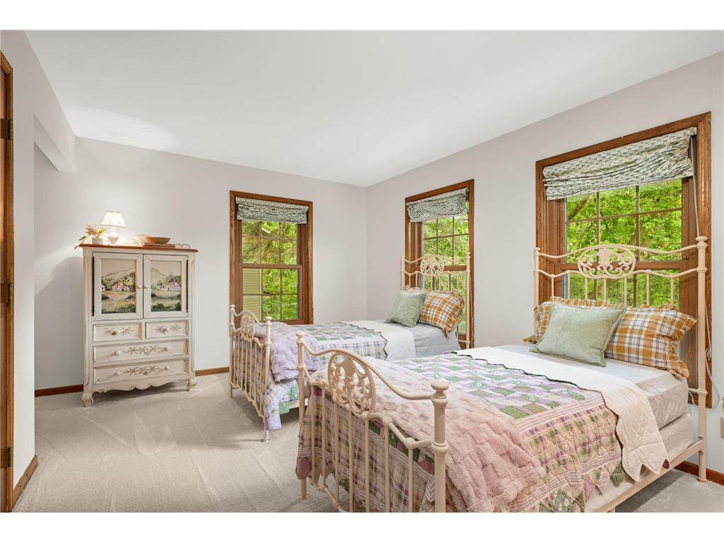 3620 James Avenue Deephaven MN 55391 7008452 image22