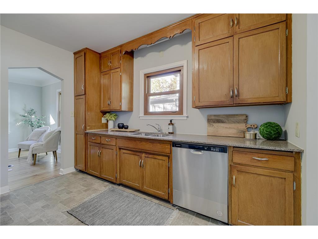 3620 Sheridan Avenue N Minneapolis MN 55412 6624222 image1