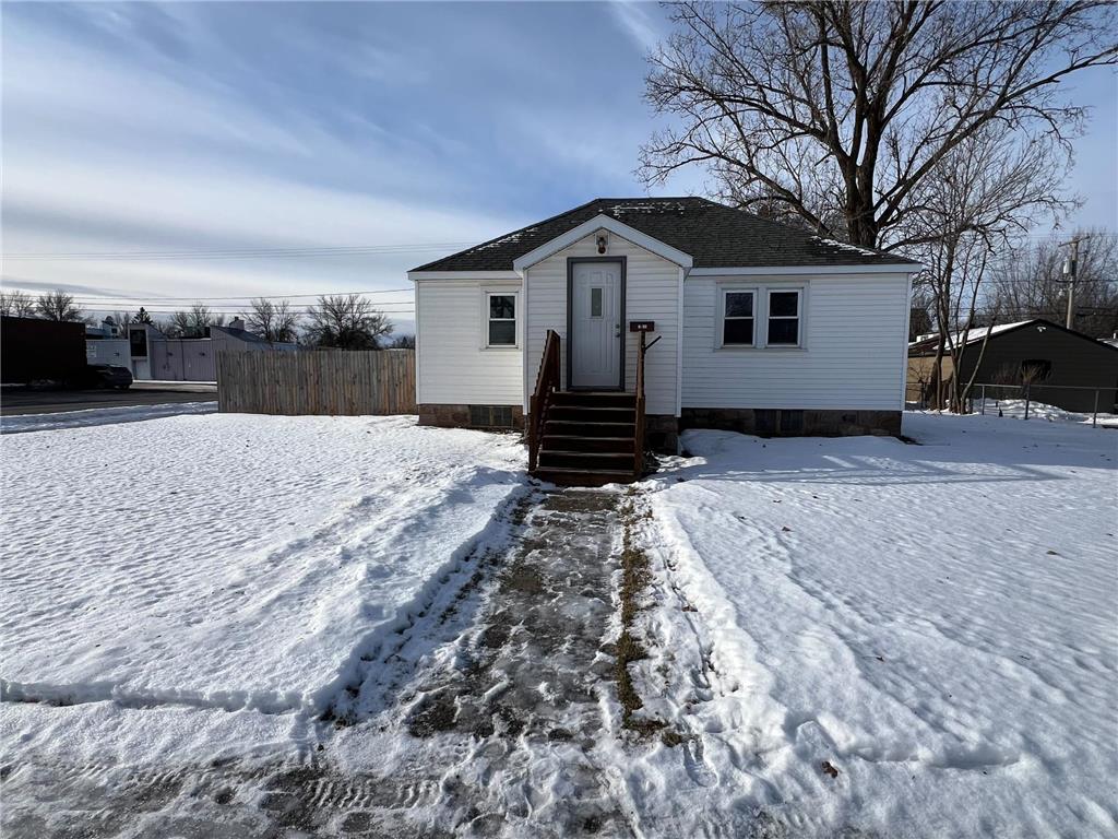 3621 1st Avenue Hibbing MN 55746 7001335 image1