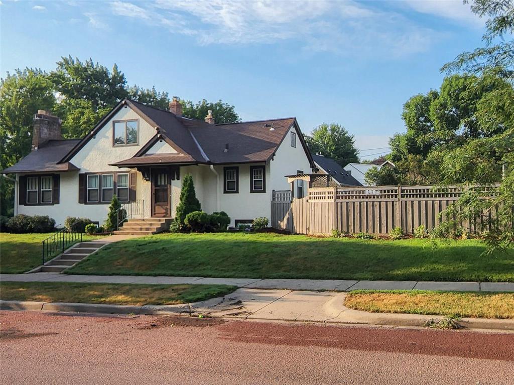 3621 E Minnehaha Parkway, Minneapolis, MN, 55417 MLS 6243799 Edina