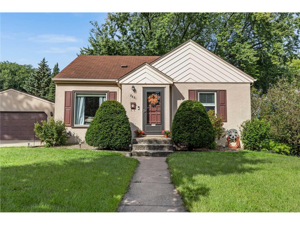 3621 Xenia Avenue N Crystal MN 55422 6773849 image1