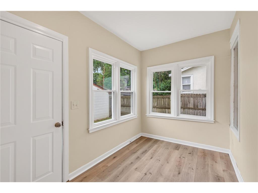 3622 Dupont Avenue N Minneapolis MN 55412 7044171 image15