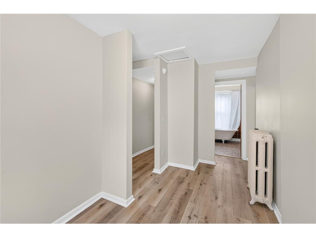 3622 Dupont Avenue N Minneapolis MN 55412 7044171 image17