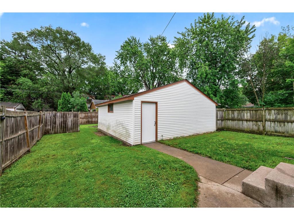3622 Dupont Avenue N Minneapolis MN 55412 7044171 image26