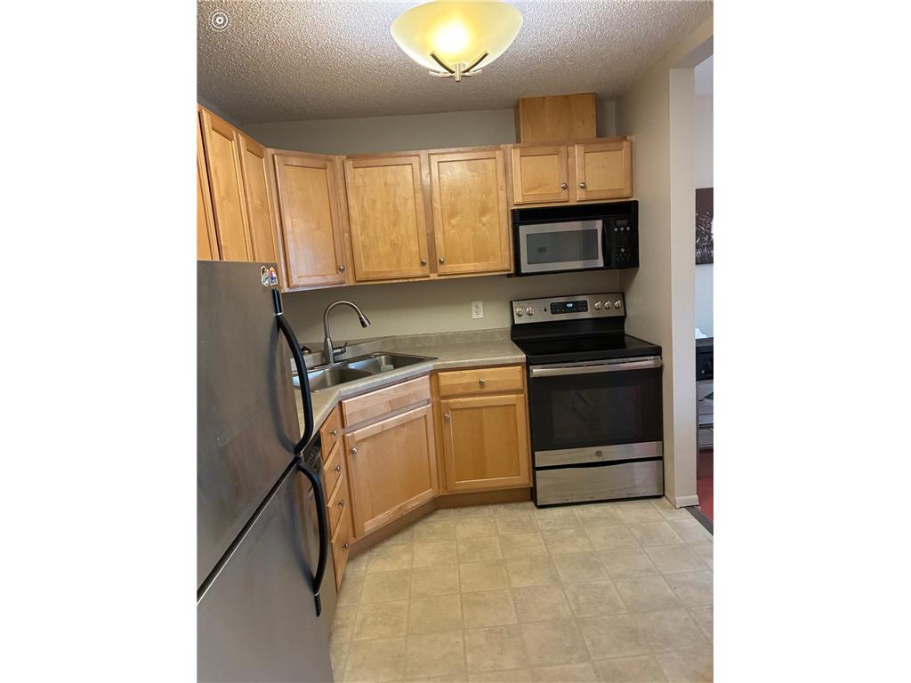 3624 E 38th Street #D Minneapolis MN 55406 7021771 image3