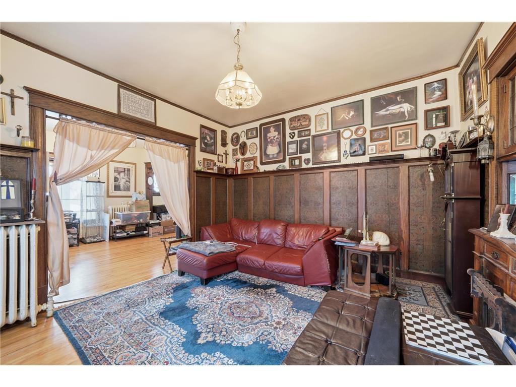 3625 Park Avenue Minneapolis MN 55407 7021855 image1