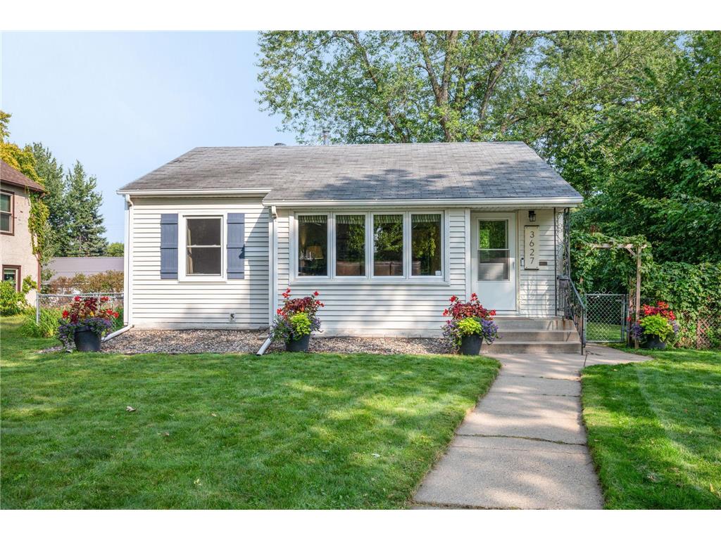 3627 Quincy Street NE Minneapolis MN 55418 6783976 image1