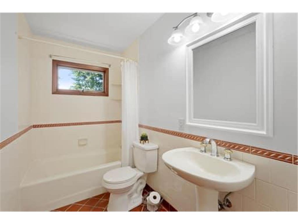 3628 Steele Street Minnetonka MN 55345 7108381 image30