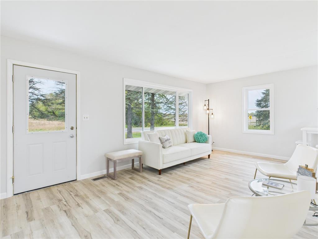 36287 Vickers Drive NE Cambridge Twp MN 55008 6804284 image3