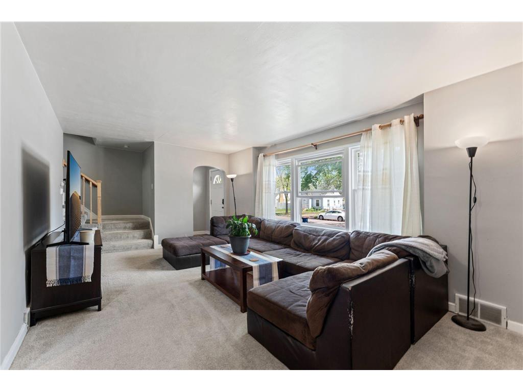 3629 Major Avenue N Robbinsdale MN 55422 7071804 image2