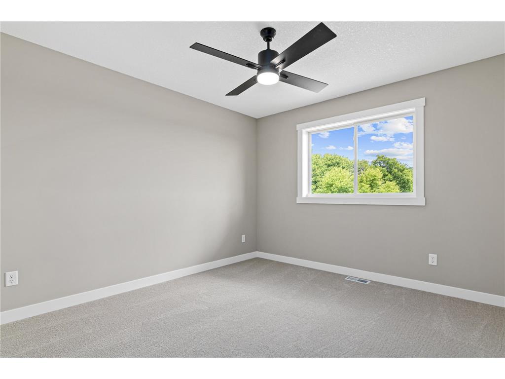 363 Candy Lane Kinnickinnic Twp WI 54022 7103261 image16