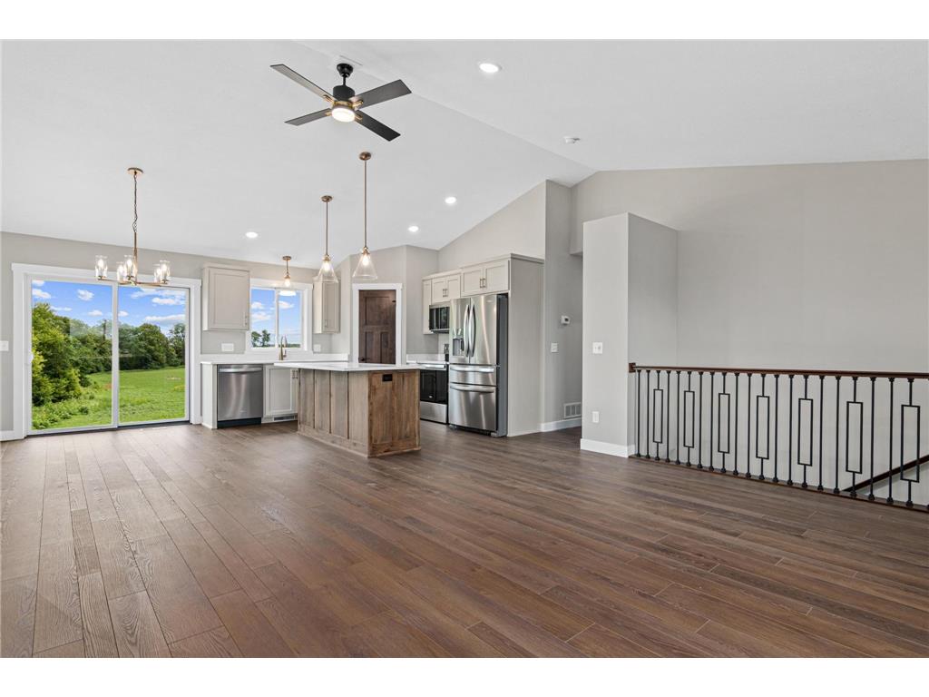 363 Candy Lane Kinnickinnic Twp WI 54022 7103261 image6