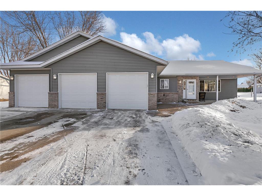 363 Lucy Lane Saint Martin MN 56376 7000886 image1