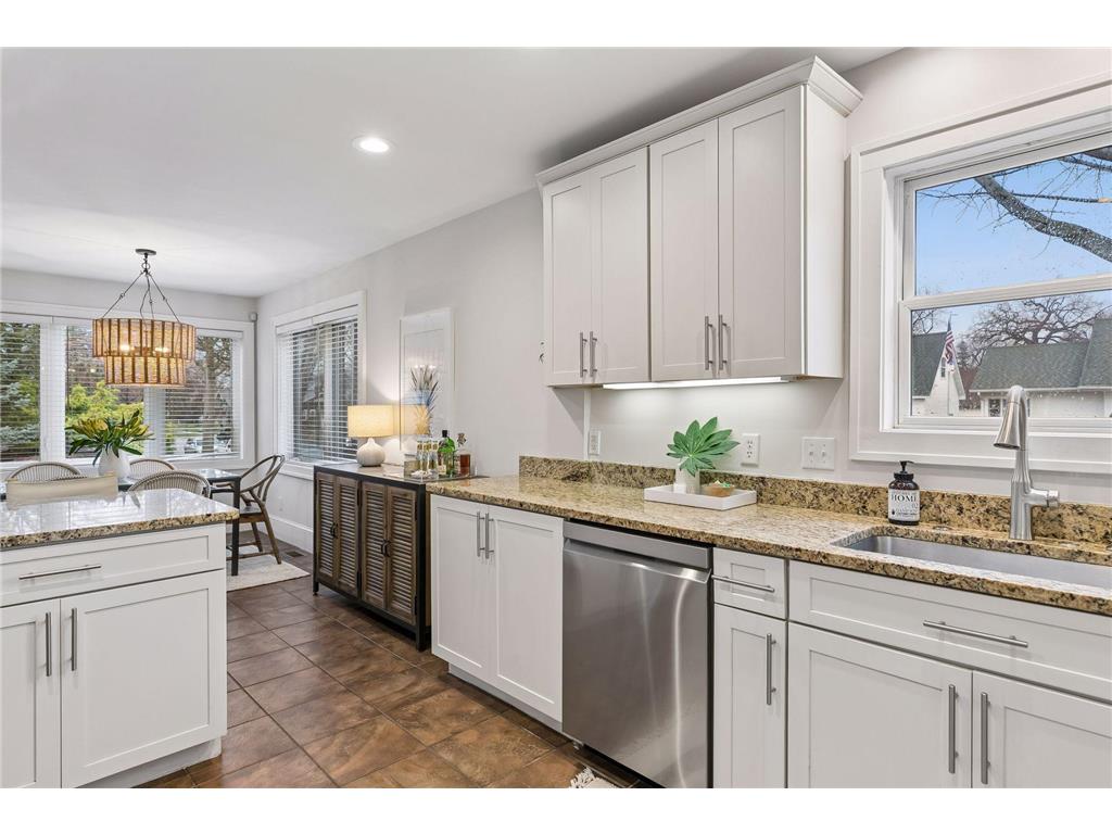 363 Macalester Street Saint Paul MN 55105 7049885 image15
