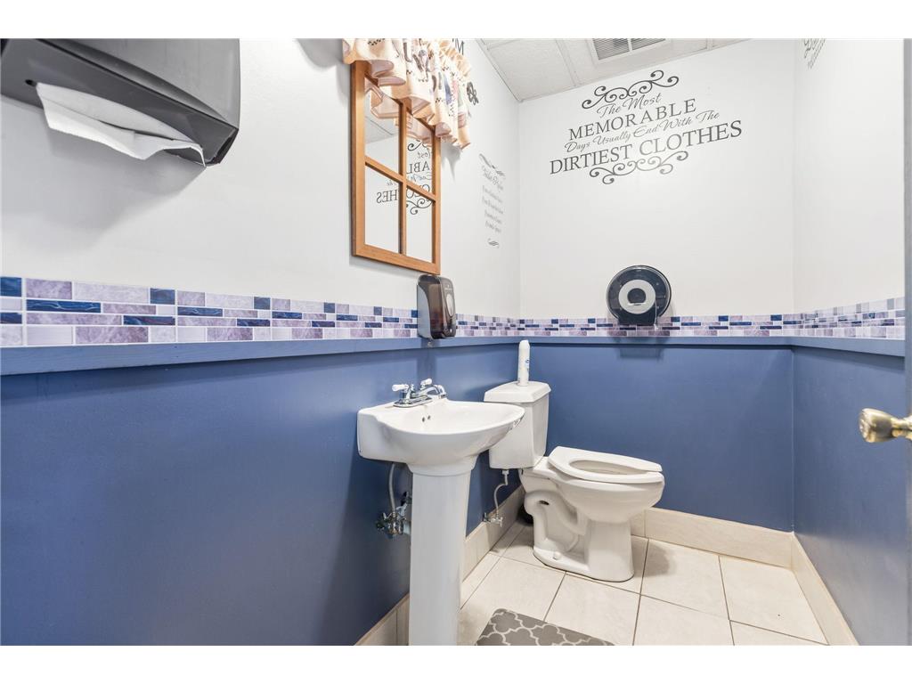 363 N Knowles Avenue New Richmond WI 54017 7064776 image16