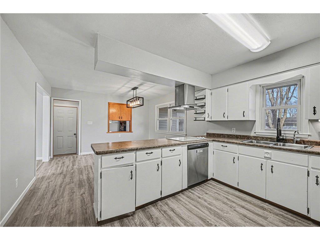 363 N Waterville Avenue Le Center MN 56057 7043866 image12