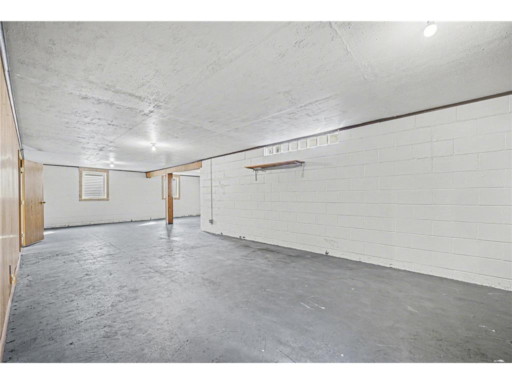 363 N Waterville Avenue Le Center MN 56057 7043866 image14