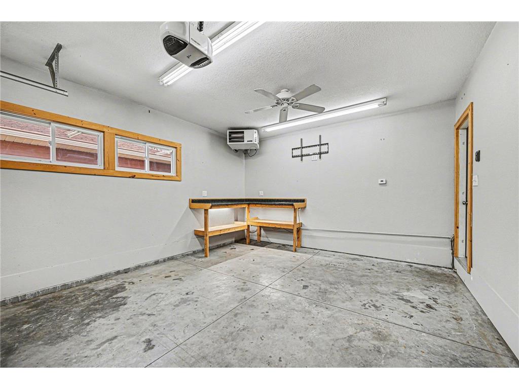 363 N Waterville Avenue Le Center MN 56057 7043866 image18