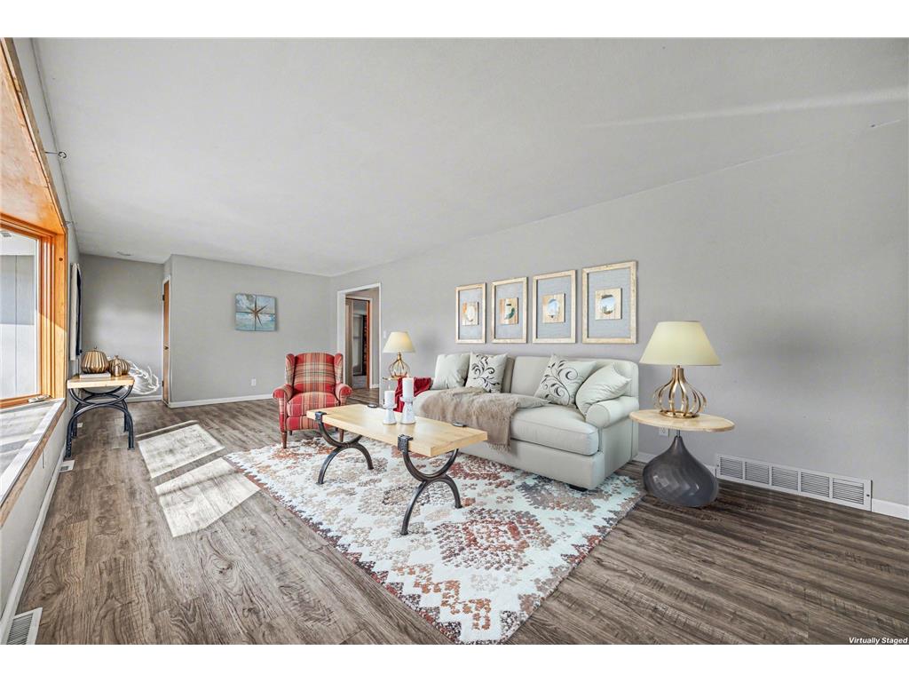 363 N Waterville Avenue Le Center MN 56057 7043866 image3