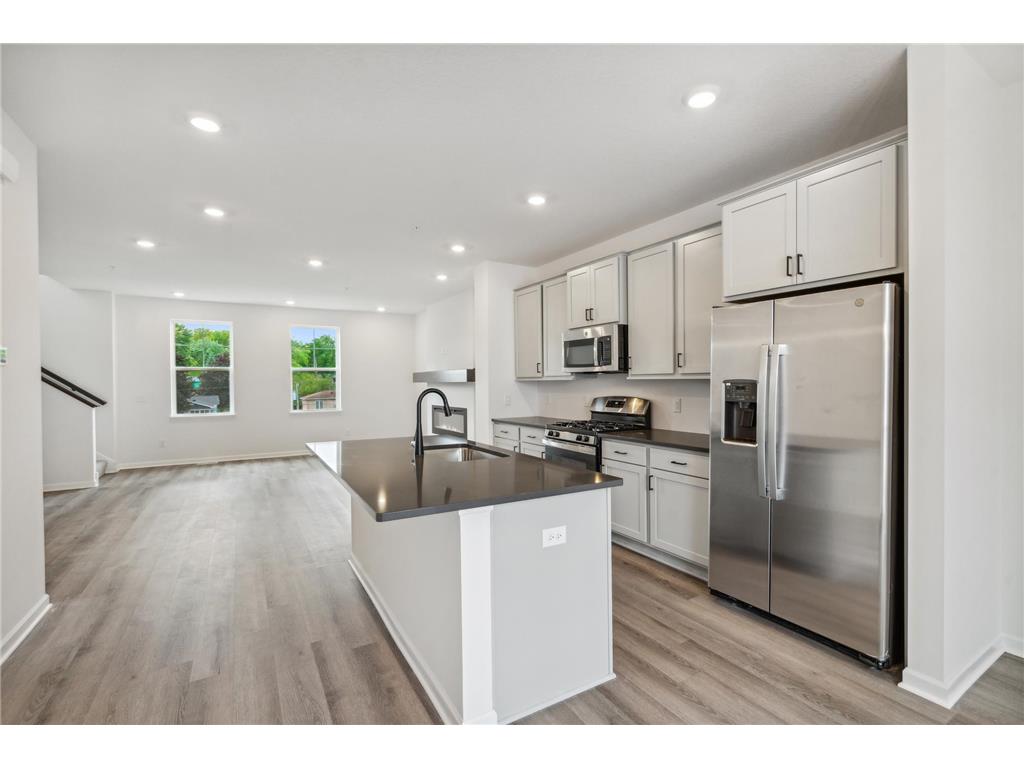 3631 76th Lane E Inver Grove Heights MN 55076 6468864 image1