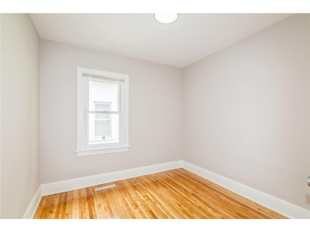 3631 Lyndale Avenue N Minneapolis MN 55412 6778681 image11